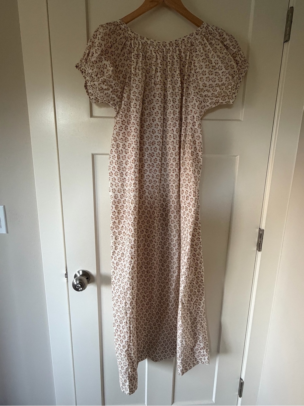 Doen Jocelina Dress in Spring Elderberry floral - Picture 6 of 12